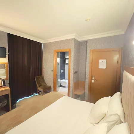 Lounge 2*