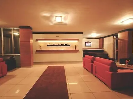 Hotell Lounge 2*