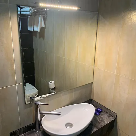Lounge Szálloda