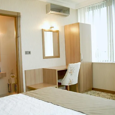 Szálloda Lounge 2*